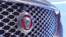 Все подробности о новом Jaguar XE рассекретили до его премьеры
