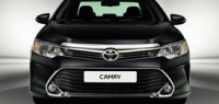 Toyota Camry сохранила позиции лидера в сегменте бизнес-седанов в России