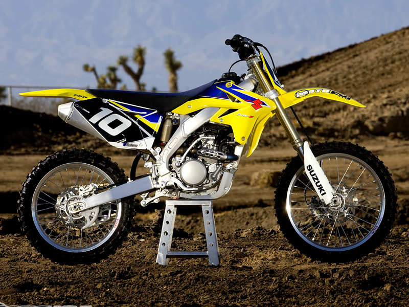 Запчасти сузуки 250. Suzuki RM-z250. Suzuki RM 250. Suzuki RMZ 250. Suzuki rm250 к8 ?.